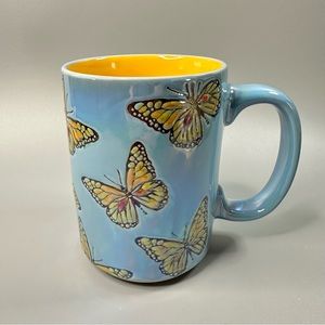 Spectrum Designz Butterfly Mug 18oz  NWT